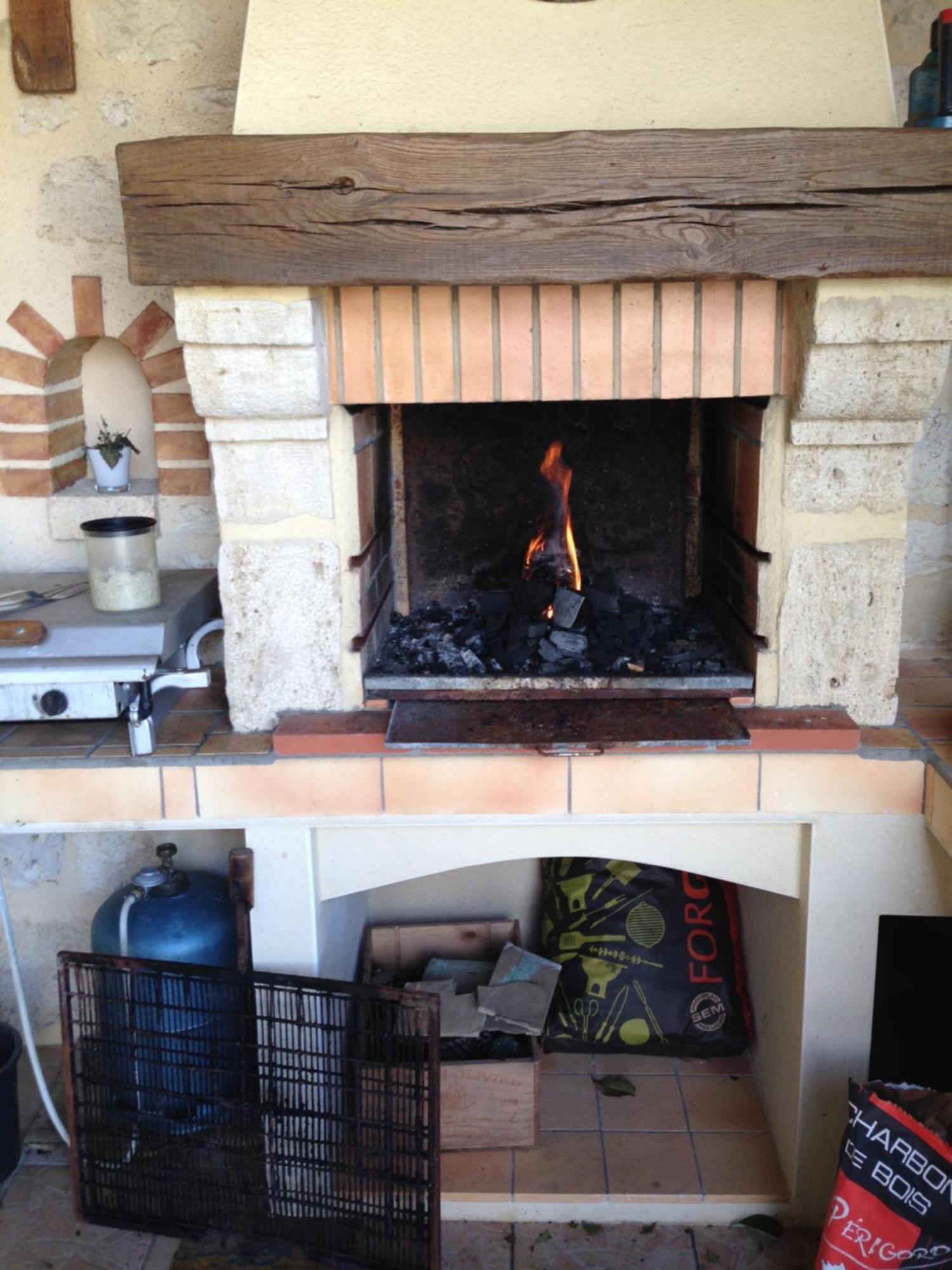 Le Coteau De Bazeille Sauna&Detente Sas Sainte-Bazeille Luaran gambar